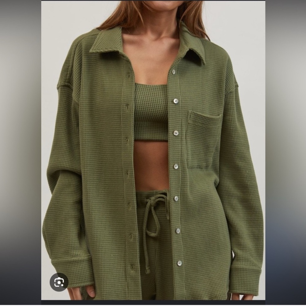 Donni Green Waffle Knit Thermal Cotton Button Down